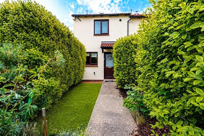 2 Bedroom End Of Terrace House For Sale In Long Meadow Drive, Barnstaple, Devon, EX32