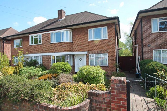 2 Bedroom Maisonette To Rent In Cheston Avenue, Shirley, Croydon, CR0