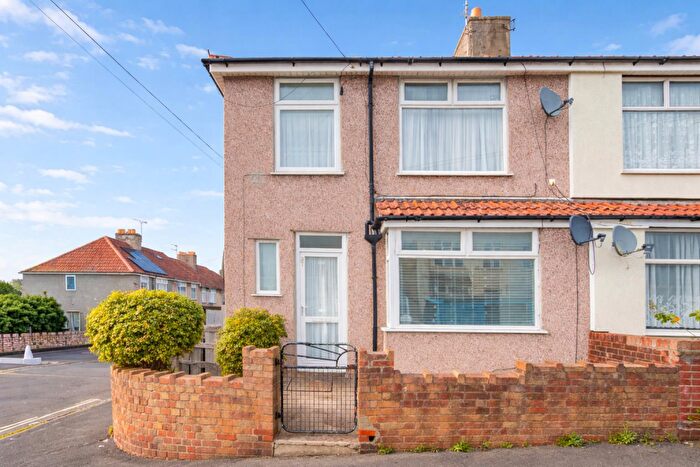 2 Bedroom Flat For Sale In Alpine Road, Bristol, BS5