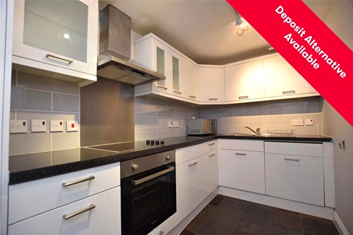 2 Bedroom Apartment To Rent In The Metropolitan, Redcliff Backs, Bristol, BS1