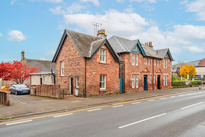 2 Bedroom Detached House For Sale In Main Street, Callander, FK17