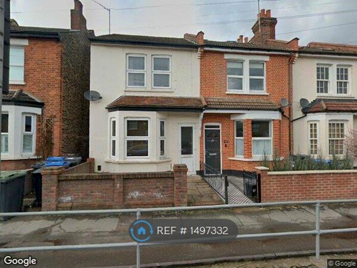 3 Bedroom Semi-Detached House To Rent In Chipstead Valley Road, Coulsdon, CR5