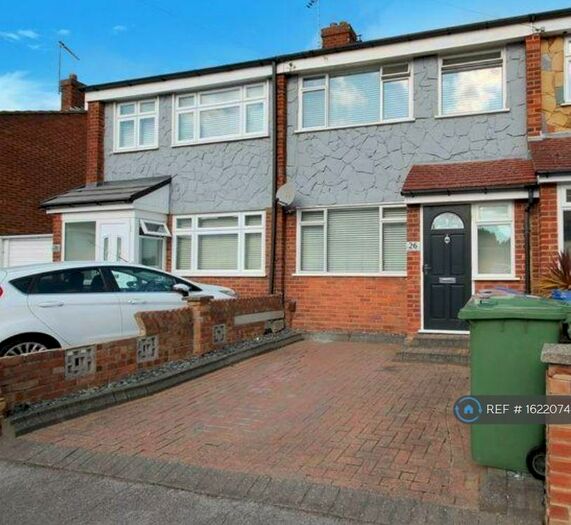 3 Bedroom Terraced House To Rent In Gideons Way, Stanford-Le-Hope, SS17