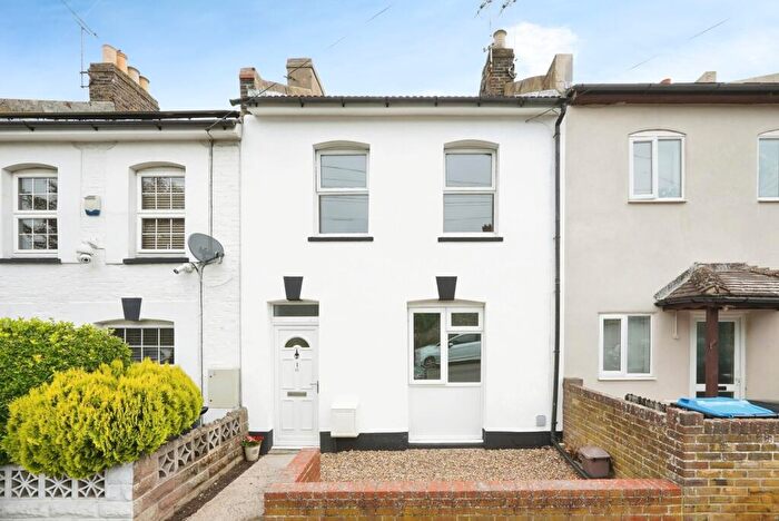 3 Bedroom Terraced House For Sale In Hillbrow Road, Ramsgate, Kent, CT11