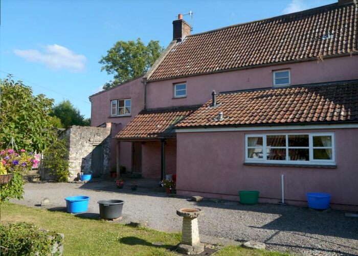 4 Bedroom Property To Rent In Yanley Lane, Bristol, BS41