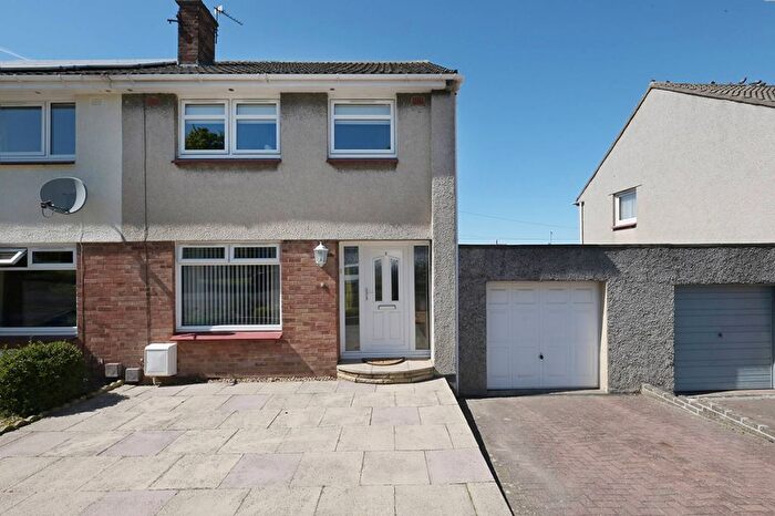 3 Bedroom Property For Sale In Mayburn Court, Loanhead, EH20