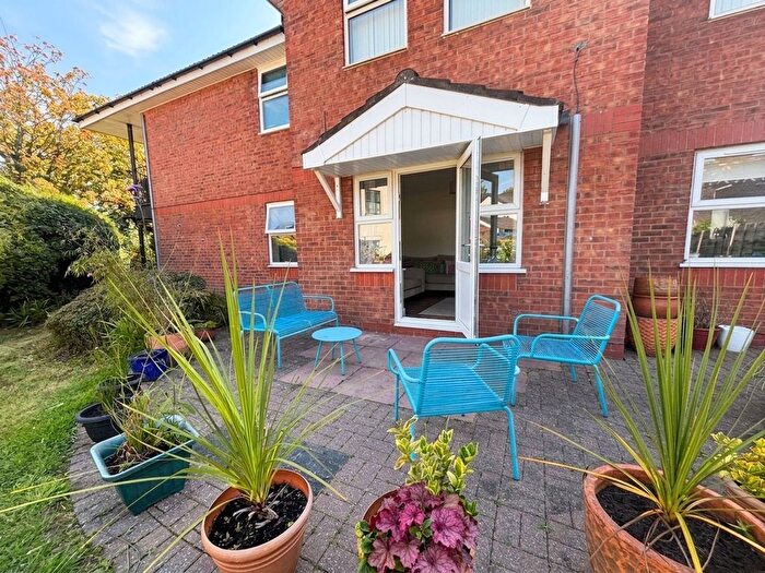 2 Bedroom Flat For Sale In Montonmill Gardens, Eccles, M30