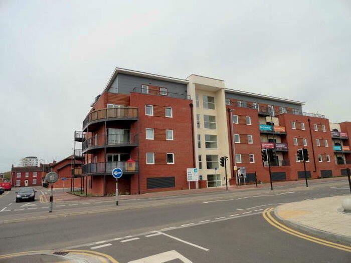 2 Bedroom Apartment To Rent In Princes Way, Bletchley, Milton Keynes, MK2