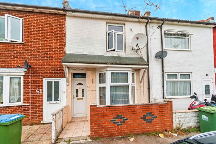 3 Bedroom Terraced House For Sale In Hartington Road, Southampton, SO14