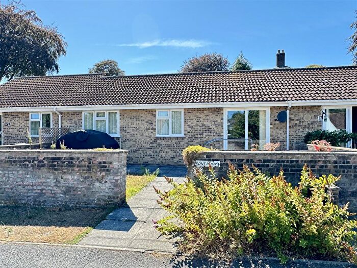 2 Bedroom Bungalow For Sale In Trevarrick Road, St Austell, St. Austell, PL25