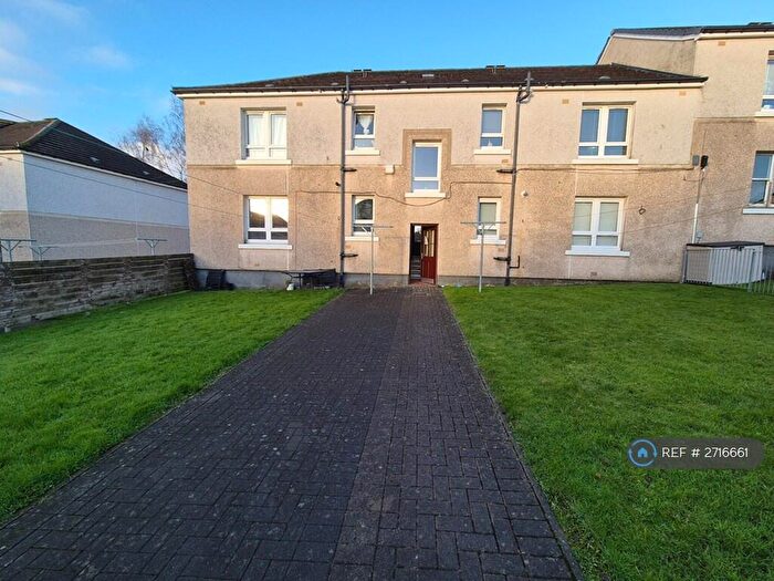 2 Bedroom Flat To Rent In Bangorshill Street, Thornliebank, Glasgow, G46