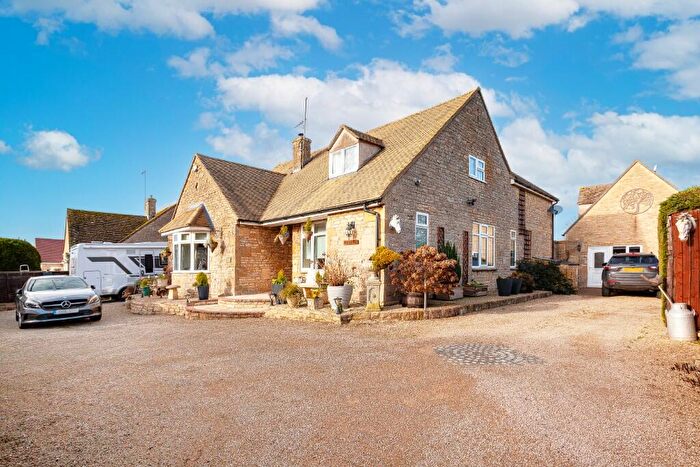 7 Bedroom Detached House For Sale In Gretton Road, Gotherington, GL52