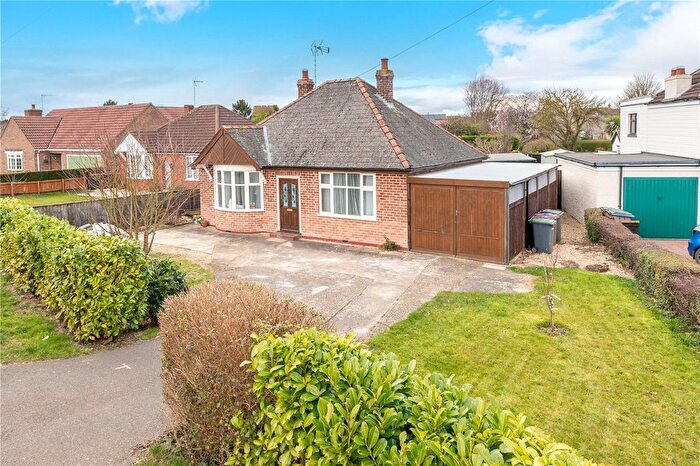2 Bedroom Bungalow For Sale In Sleaford Road, Heckington, Sleaford, Lincolnshire, NG34