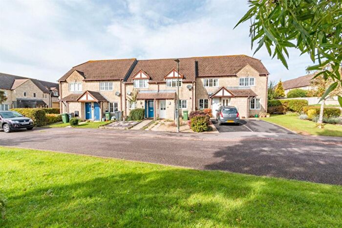 2 Bedroom Terraced House For Sale In Alder Way, Chalford, GL6