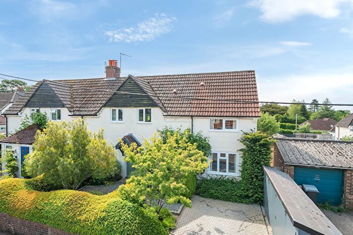 4 Bedroom Semi-Detached House For Sale In Franklin Road, Twyford, SO21