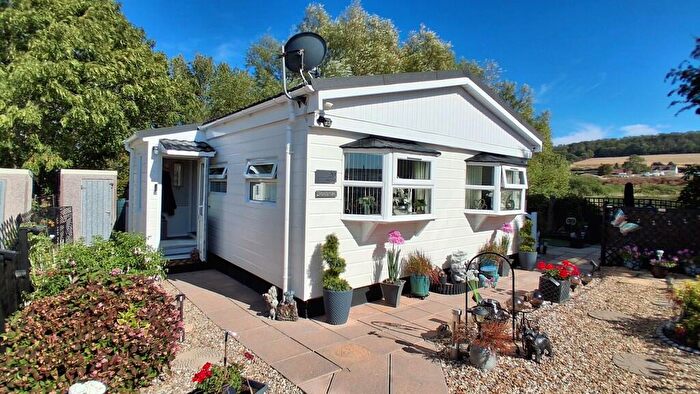 2 Bedroom Park Home For Sale In Summer Lane Park Homes, BS29