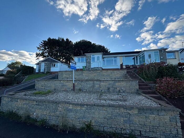 2 Bedroom Semi-Detached Bungalow For Sale In High Meadows, Exeter, EX4