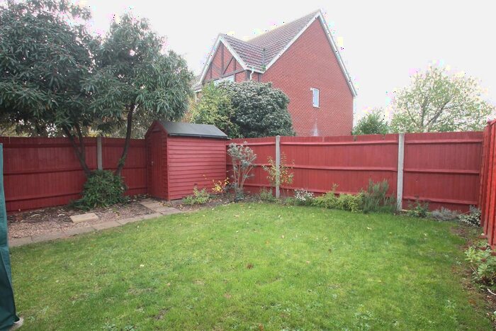 1 Bedroom End Of Terrace House To Rent In Clover Avenue, Bedford, MK41