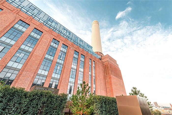 3 Bedroom Flat For Sale In Battersea Power Station, London, SW11