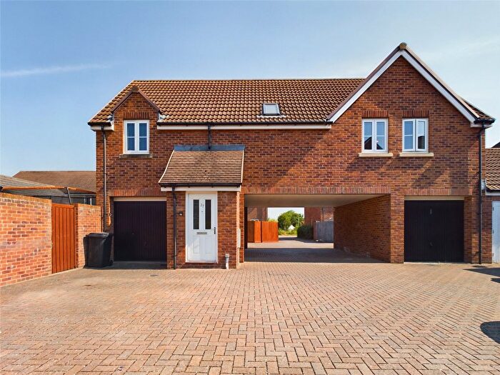 2 Bedroom Flat For Sale In Wycombe Road Kingsway, Quedgeley, Gloucester, Gloucestershire, GL2