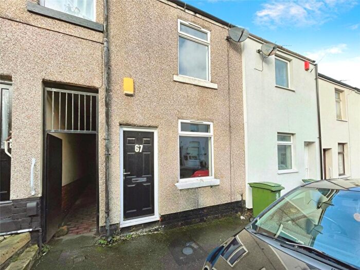 2 Bedroom Terraced House For Sale In Lord Street, Mansfield, Nottinghamshire, NG18