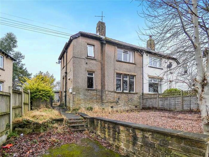 3 Bedroom Semi Detached House For Sale In Primrose Lane, Bingley, BD16