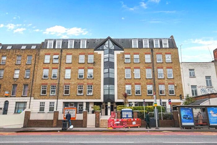 1 Bedroom Apartment To Rent In Hackney Road, London, E2