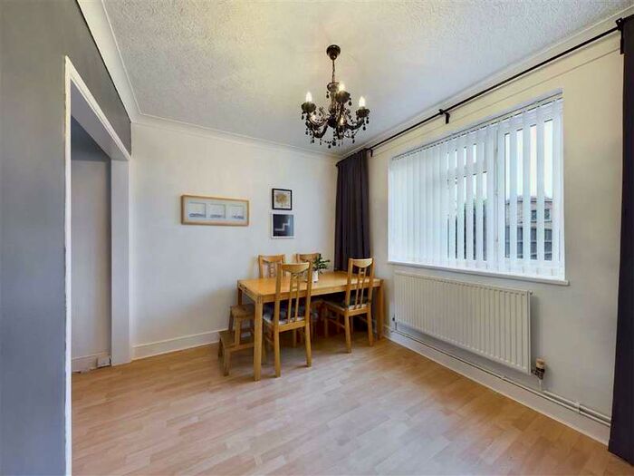 3 Bedroom Semi Detached House For Sale In Frizlands Lane, Dagenham, RM10