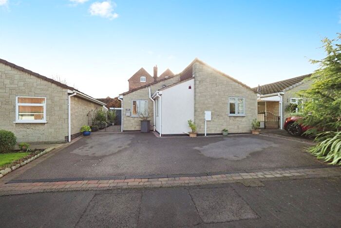 2 Bedroom Detached Bungalow For Sale In Newton Close, Newton Solney, Burton-On-Trent, DE15
