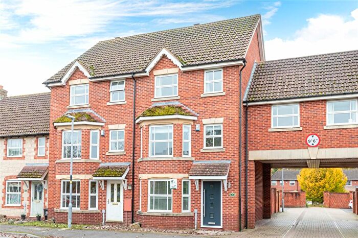 4 Bedroom Terraced House To Rent In Reeves Road, Devizes, Wiltshire, SN10