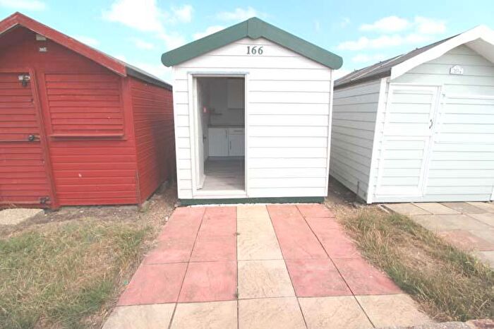 Lodge For Sale In Promenade Way, Brightlingsea, Essex, CO7