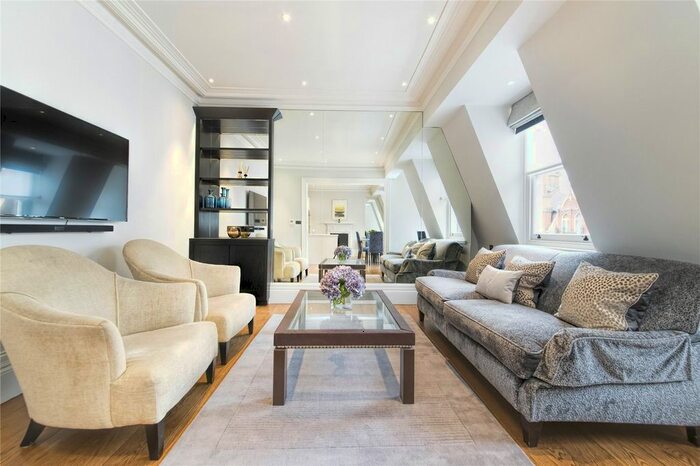3 Bedroom Flat To Rent In South Audley Street, Mayfair, London, W1K