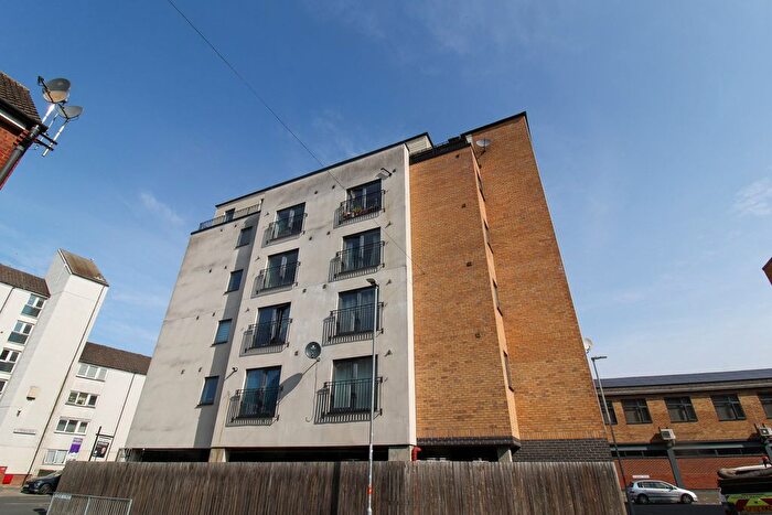 1 Bedroom Flat For Sale In Saint Andrews Street, Northampton, NN1