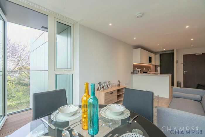 1 Bedroom Flat To Rent In Skylark Point, Newnton Close, Woodberry Down N4