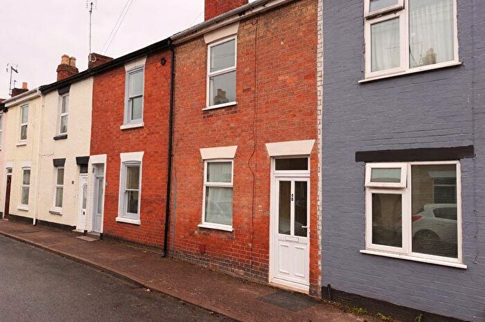 2 Bedroom House To Rent In New Street, Gloucester, GL1