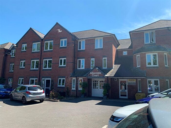 1 Bedroom Property For Sale In Rectory Road, Burnham-On-Sea, TA8