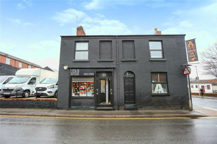 1 Bedroom Flat To Rent In King Edward Street, Macclesfield, Cheshire, SK10