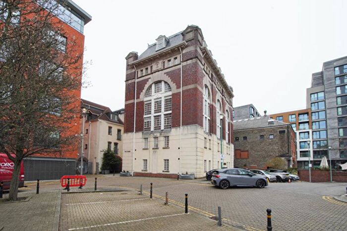 1 Bedroom Apartment To Rent In The Tower, Georges Square, City Centre, BS1