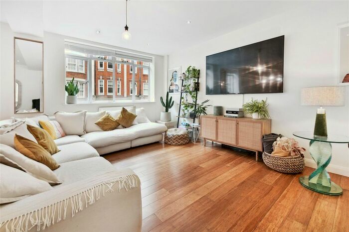 2 Bedroom Flat To Rent In Marylebone High Street, London, W1U