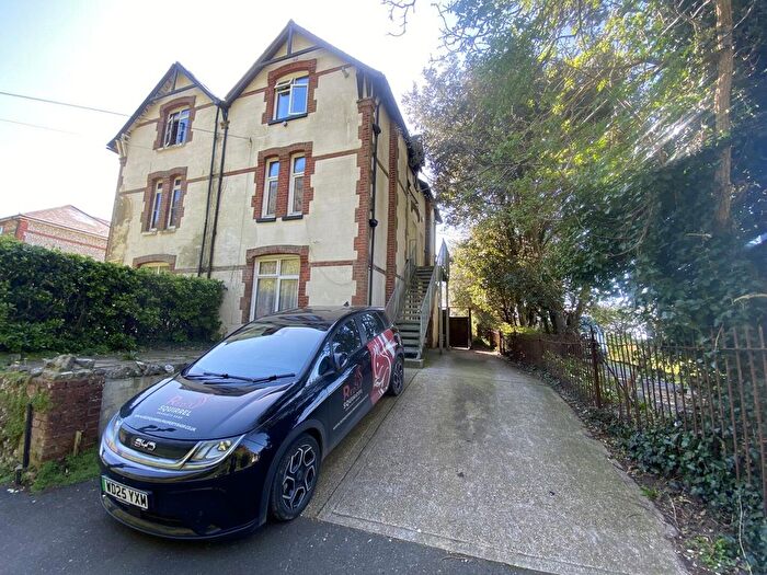1 Bedroom Flat To Rent In Mitchell Avenue, Ventnor, PO38