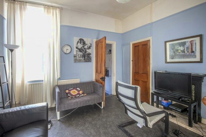 4 Bedroom Apartment To Rent In Lavender Gardens, Newcastle Upon Tyne, NE2