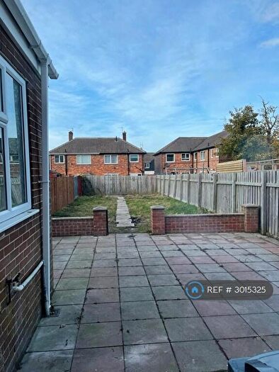 3 Bedroom Semi-Detached House To Rent In Elmfield Road, Hebburn, NE31