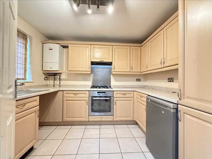 3 Bedroom End Of Terrace House For Sale In Leeds Close, Corby, NN18