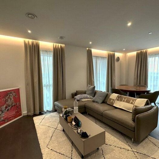 2 Bedroom Flat To Rent In Malthouse Road, London, SW11