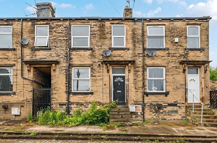 2 Bedroom Terraced House For Sale In Walter Street, Bradford, West Yorkshire, BD10