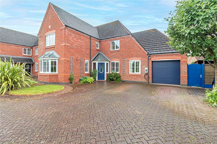 4 Bedroom Detached House For Sale In Sandles Road, Droitwich, Worcestershire, WR9