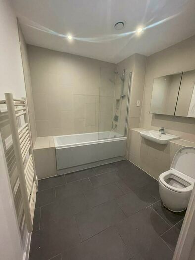 1 Bedroom Flat To Rent In , Wellington Road, London, E6