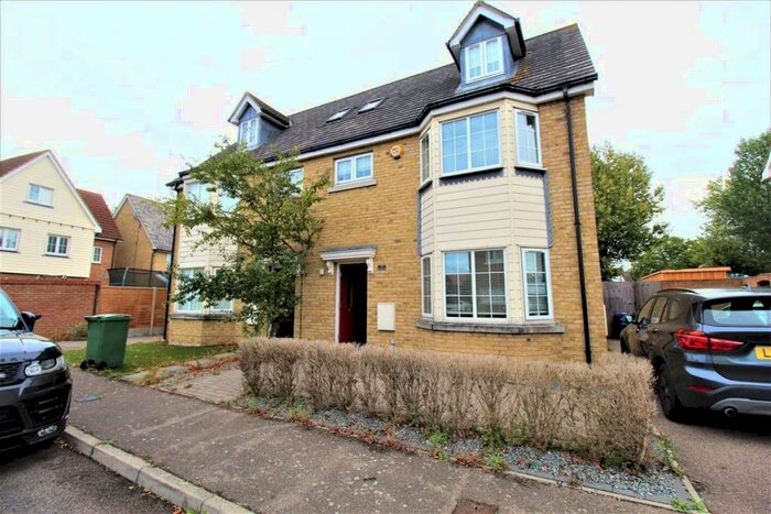 4 Bedroom Semi-Detached House To Rent In Elvin Drive, North Stifford, Grays, RM16