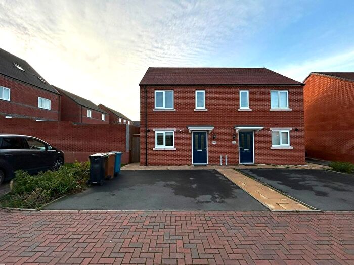 2 Bedroom Semi Detached House To Rent In Lowther Street, Lichfield, Staffordshire, WS14