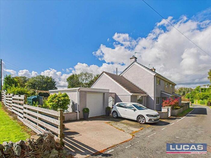3 Bedroom Semi-Detached House For Sale In Druid Road, Menai Bridge, LL59